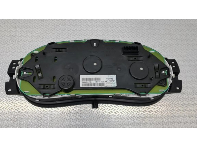 Панель приборов 2131255 Dacia Sandero