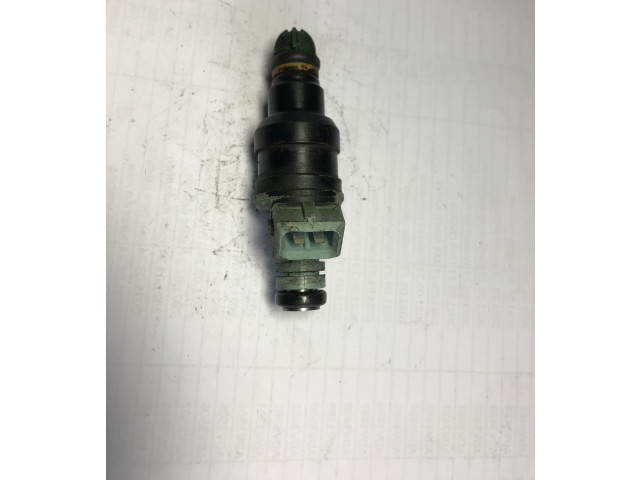 Vstřikovač 0280150415 BMW 3 E36 pro benzínový motor 1.8
