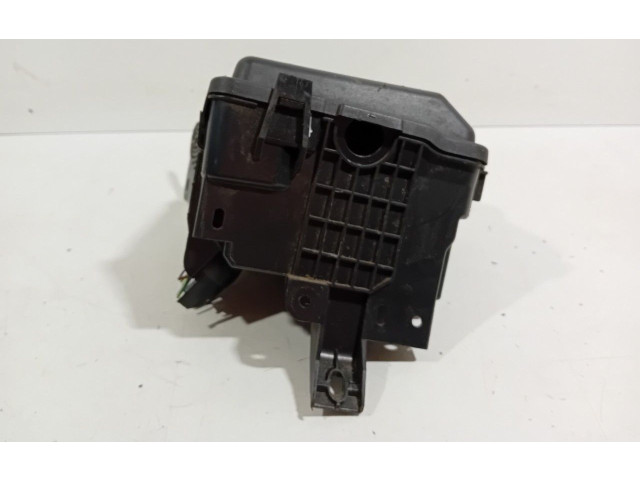 Блок предохранителей Peugeot 2008 I