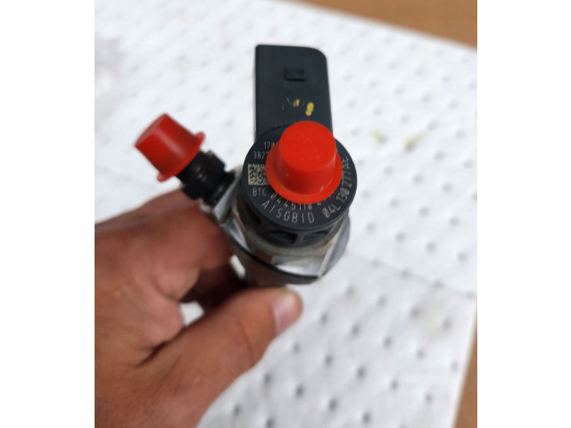 Форсунка 04L130277AE, 0445110471 Audi A3 S3 8V