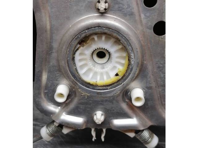 Vstřikovací lišta A2207200346 Mercedes-Benz S W220