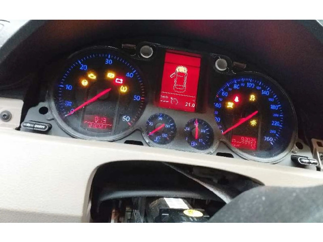 Přístrojová deska Volkswagen Passat Alltrack 2007 3C0920871E, A2C53242429