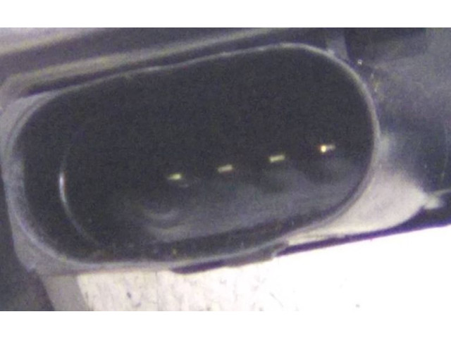 Моторчик заднего дворника 5F4855711    Skoda Octavia Mk3 (5E)