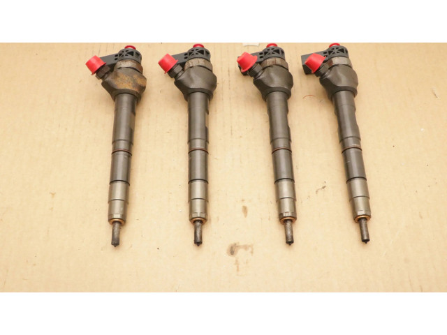 Комплект форсунок 0445110477, 04L13077G    Skoda Octavia Mk3 (5E)   