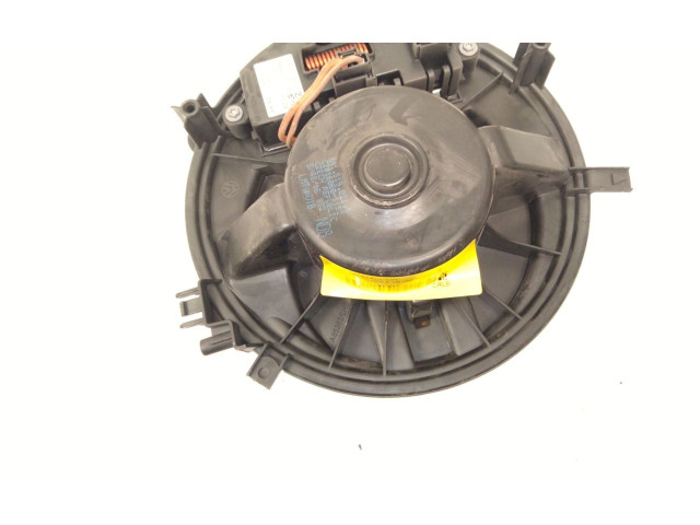 Вентилятор печки 5Q1819021 Volkswagen Golf SportWagen