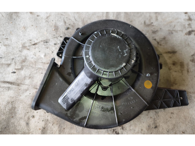 Вентилятор печки    6Q1819015C   Skoda Fabia Mk1 (6Y)