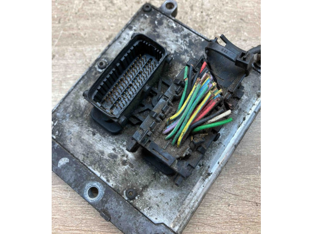 Блок управления двигателем Блок управления 55352688 Saab 9-3 Ver1