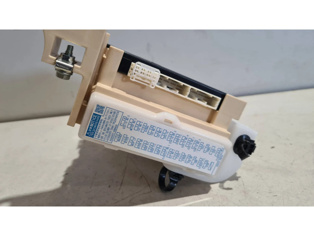 Блок комфорта 8922178050, 2381003640 Lexus NX