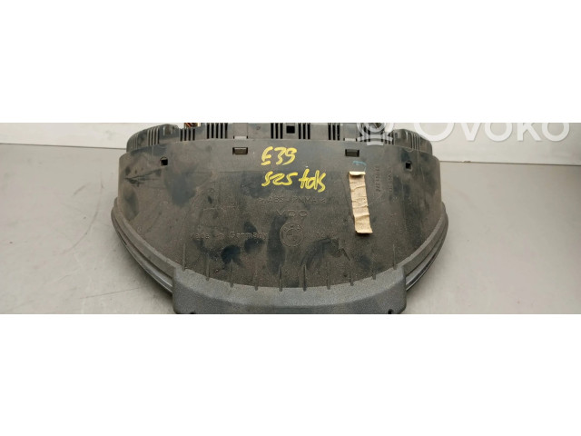 Přístrojová deska BMW 5 E39 1997 62118381198, 110008735054