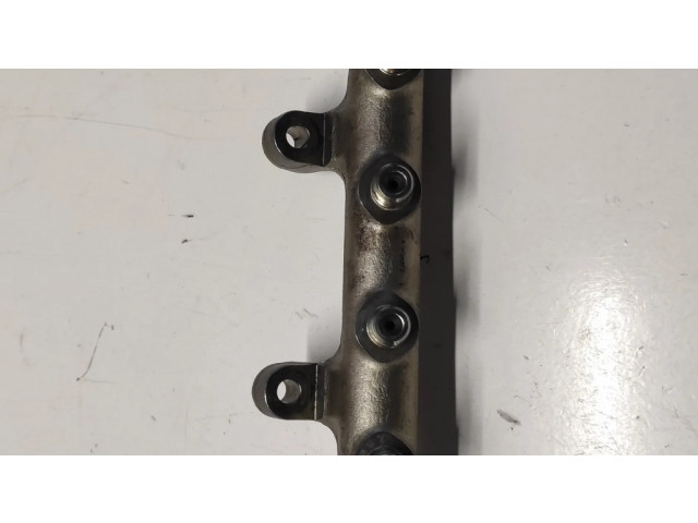 Vstřikovací lišta 0445214025, 8200023961   Renault Laguna II  pro naftový motor 2.2  