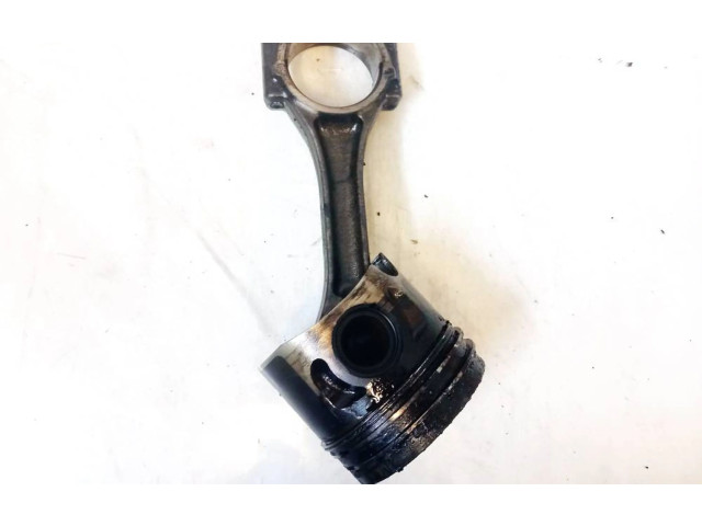 Поршень с шатуном Volkswagen Golf Plus