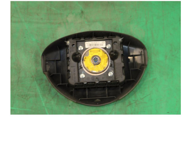 Подушка безопасности водителя    Dacia Dokker