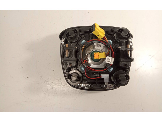 Подушка безопасности водителя P032288355, 1T220870074295 Volvo XC40