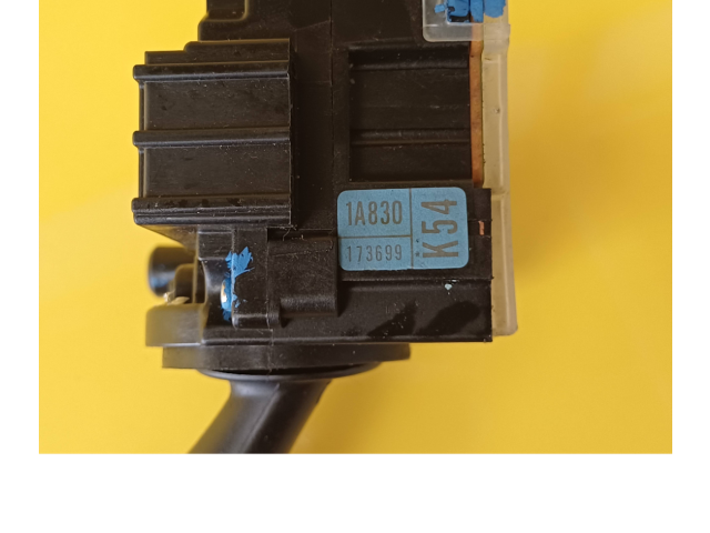 Ручка стеклоочистителей 173699   Toyota Corolla Verso E121