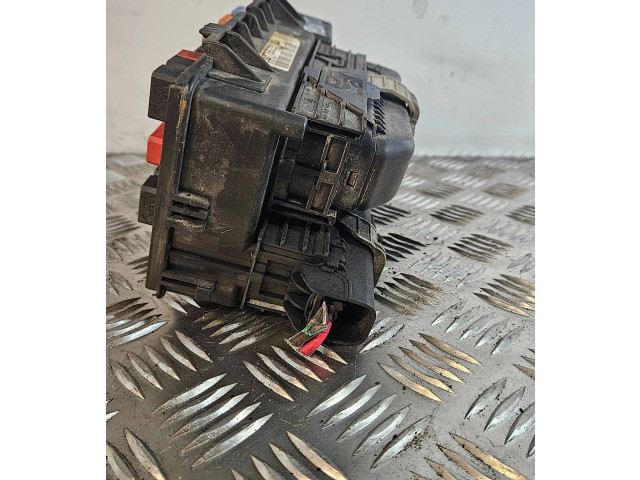 Блок предохранителей 51775622 Fiat Grande Punto