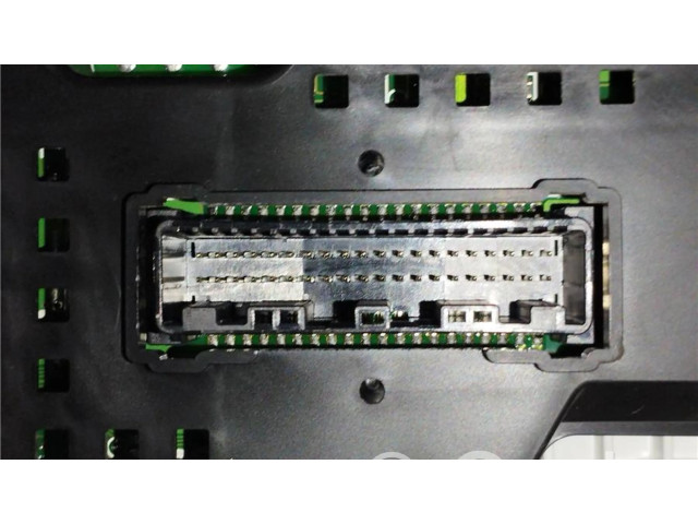 Přístrojová deska Hyundai ix20 2012 940031K010, 0090059