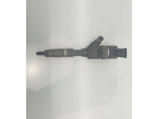 Форсунка 0445110110, 8200100272 Renault Scenic RX F9Q D8 (88 KW)