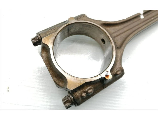 Шатун BLR Audi A3 S3 8P