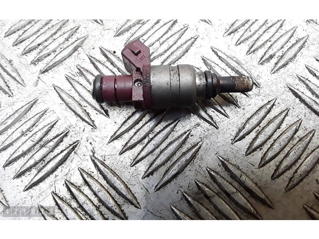 Vstřikovač a2710780023 Mercedes-Benz SLK AMG R170