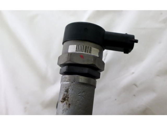 Топливная рампа 55215210 Fiat Grande Punto