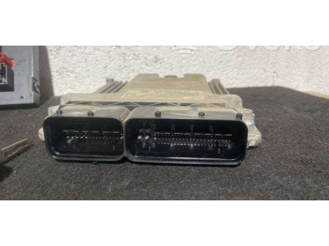 Řídící jednotka Volkswagen Caddy 2007