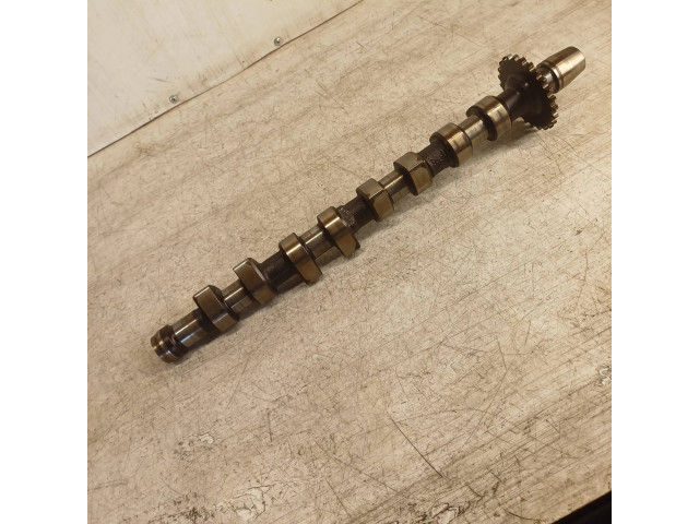 Распределительный валик