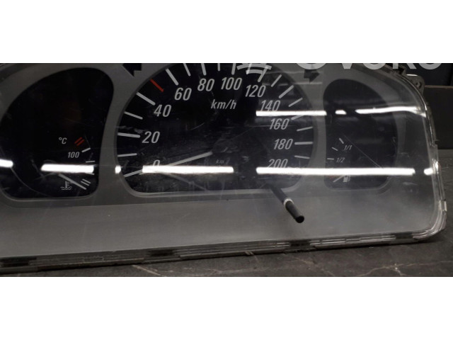 Přístrojová deska Suzuki Wagon R+ 2003 88311310