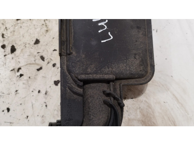 Резонатор всасывания