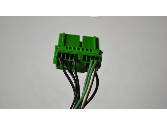 Зеркало электрическое        Volvo V70  2008 - 2013 года   