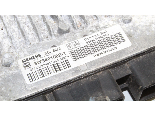 Блок управления двигателя 5WS40108ET Citroen C3 Aircross