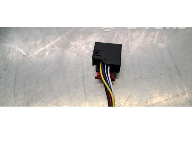 Зеркало электрическое Audi A3 8Y 2020 - года