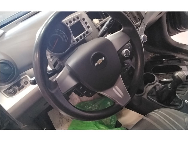 Подушка безопасности водителя    Chevrolet Spark