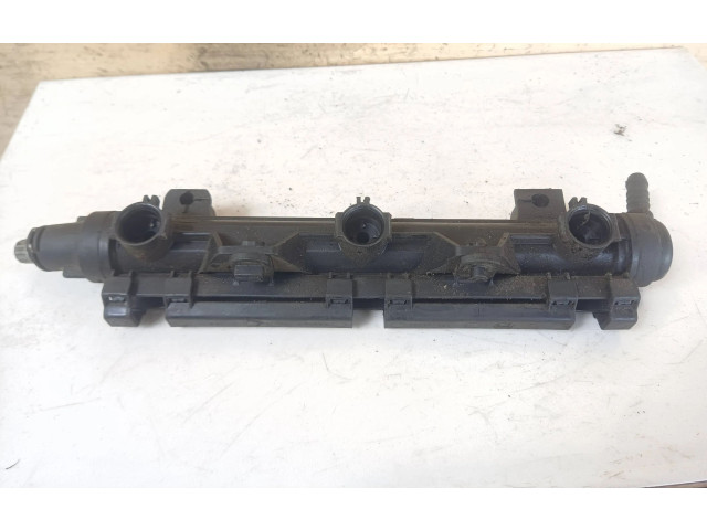 Vstřikovací lišta 03E133320A   Volkswagen Polo     