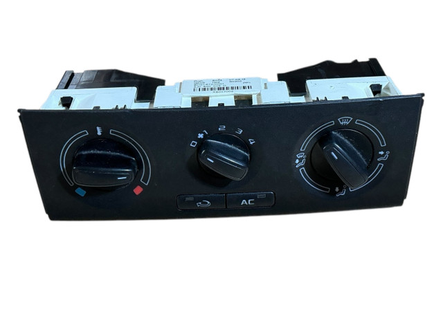 Блок управления климат-контролем 5J0820045D, 90151672   Skoda Fabia Mk2 (5J)