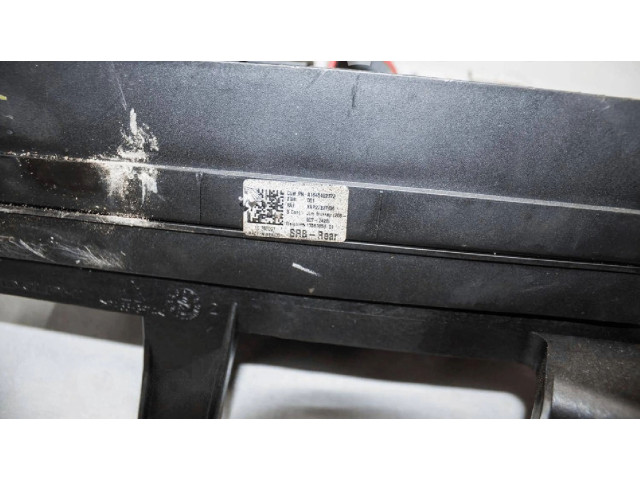 Блок предохранителей A1645402372 Mercedes-Benz R W251