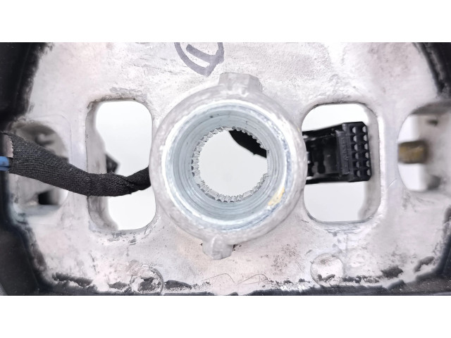 Руль Jeep Cherokee  2013-2020 года P1UU372X9AH      