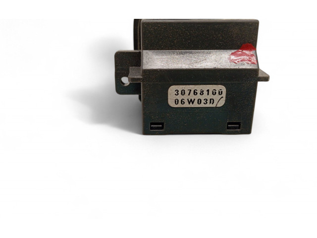 Ручка стеклоочистителей 30768100   Volvo V70