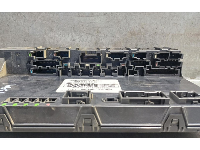 Pojistková skříňka 2035451801 Mercedes-Benz C W203