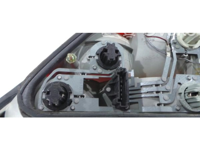 Задний фонарь  A1708200164L    Mercedes-Benz SLK R170   1996-2004 года