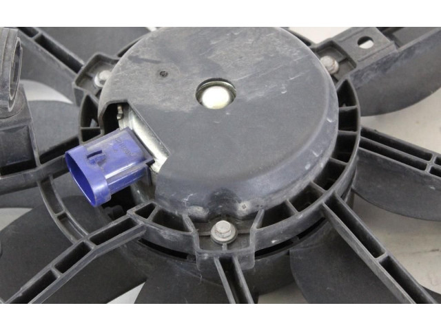 Вентилятор радиатора 214816812R Dacia Sandero