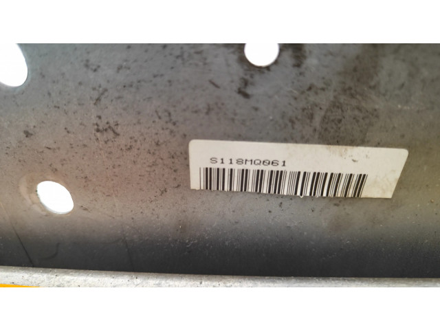 Подушка безопасности пассажира Alfa Romeo 166