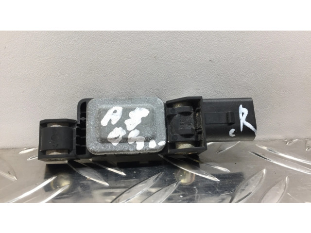 Датчик удара надувных подушек