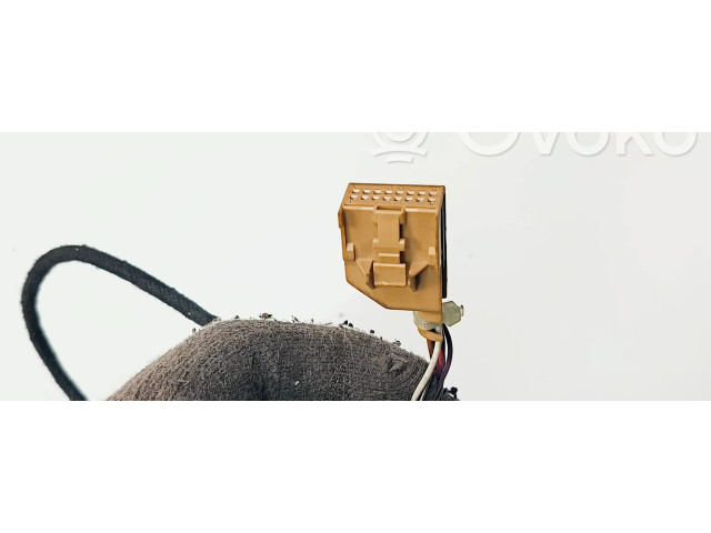 Зеркало электрическое        Volkswagen Phaeton  2002 - 2016 года   