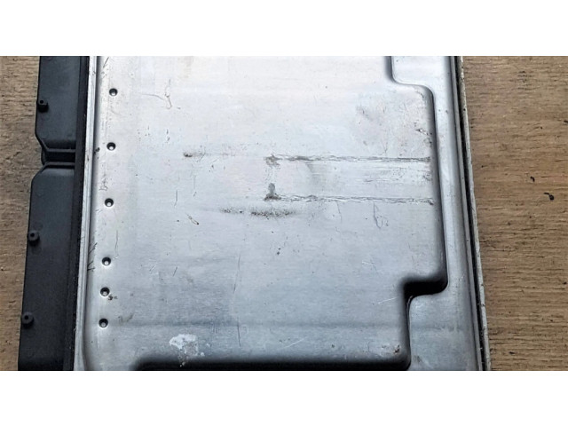 Блок управления двигателя 038906012FK, 28SA5092 Skoda Octavia Mk1 (1U)