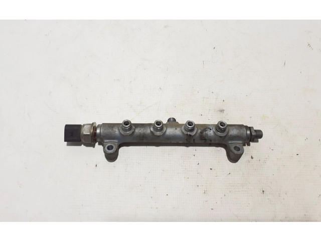 Vstřikovací lišta 057130089Q Volkswagen Touareg II CKDA