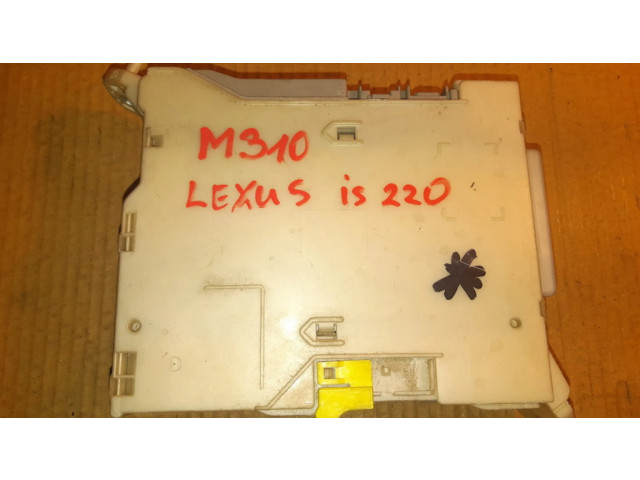 Блок комфорта 8267253060 Lexus IS 220D-250-350