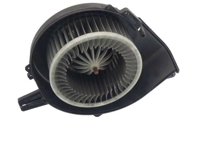 Вентилятор печки       Volkswagen Polo