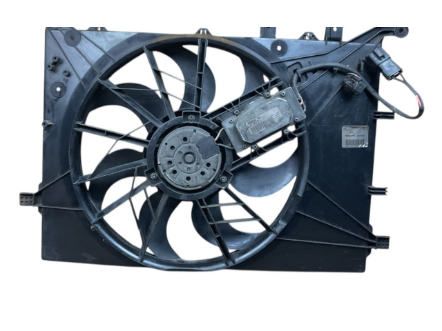 Электрический вентилятор радиаторов  3135103478, 1137328081   Volvo V70 