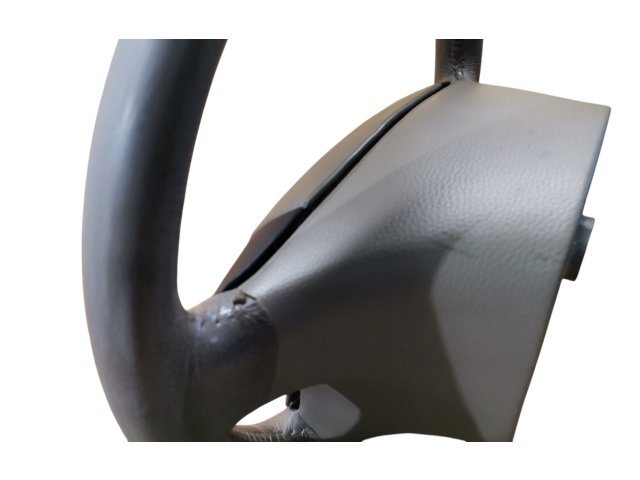 Руль Volvo XC90  2003 - 2006 года 8666890, 8666893      