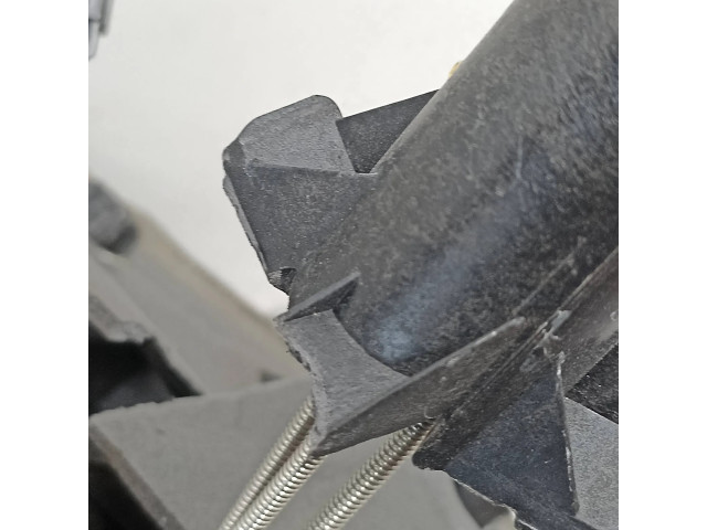 Зеркало (механическое)       Renault Clio III  2005-2012 года   